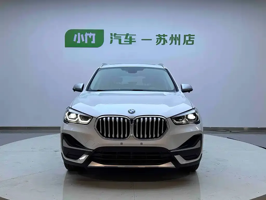 BMW X1 — фото 2