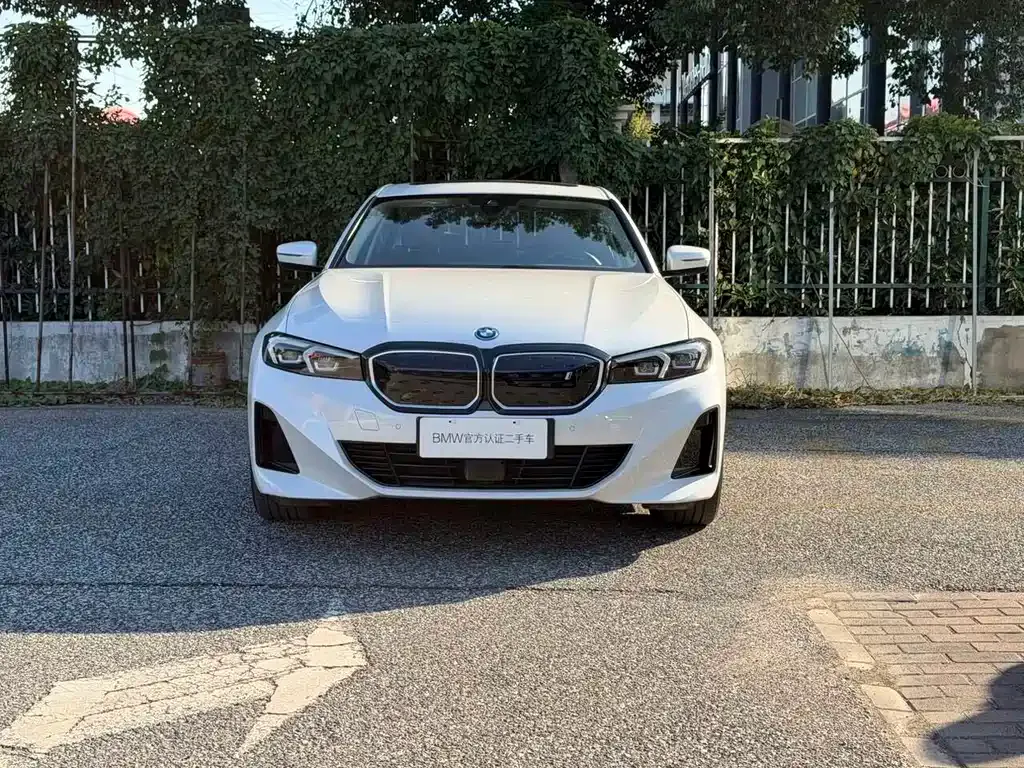 BMW i3 — фото 10