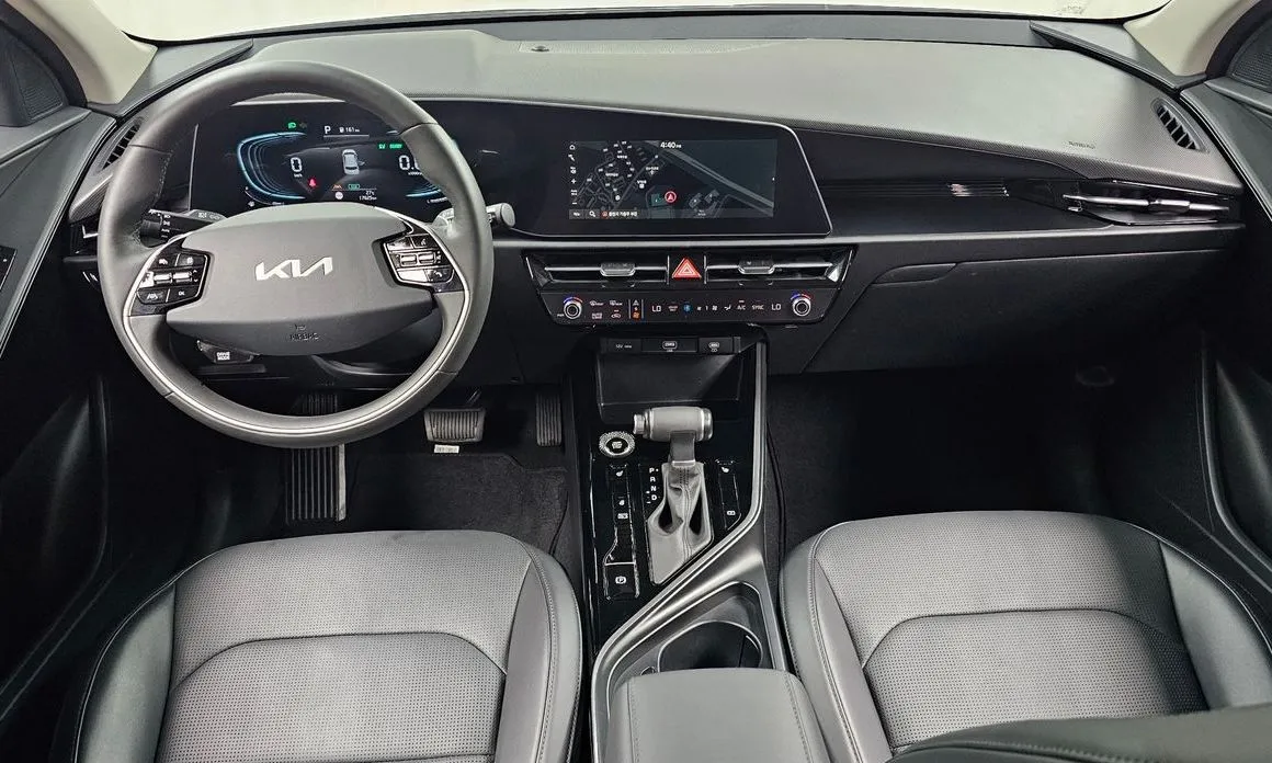 Kia Niro — фото 8