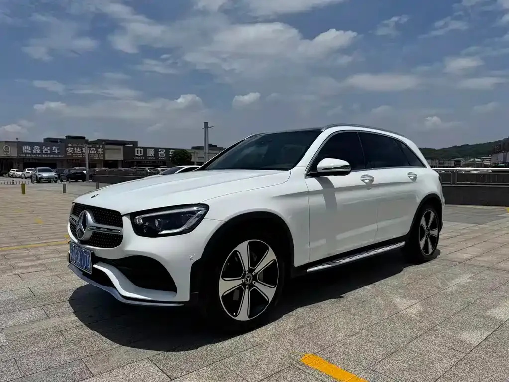 Mercedes-Benz GLC — фото 1