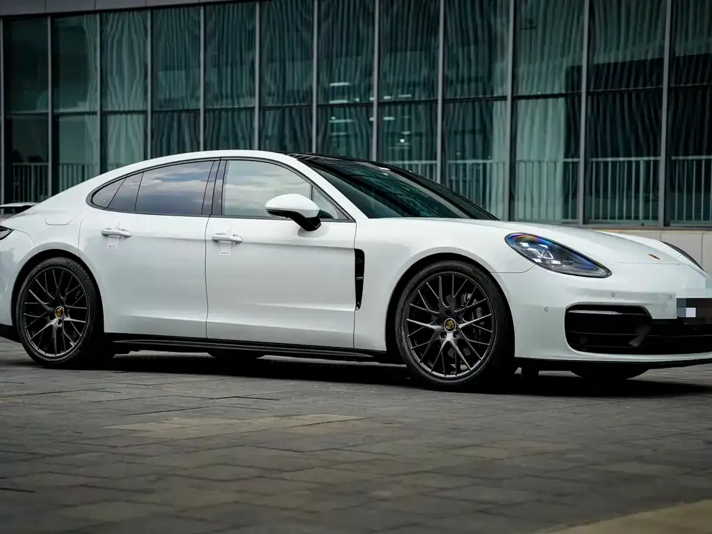 Porsche Panamera — фото 8