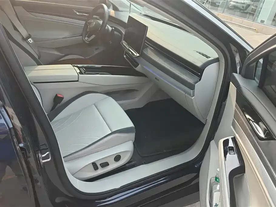 Volkswagen ID.7 VIZZION 2023 из CN, фото 9