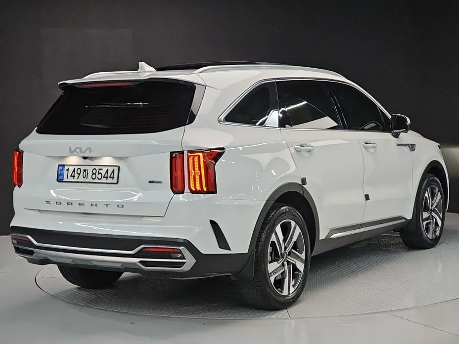 Kia Sorento — фото 3