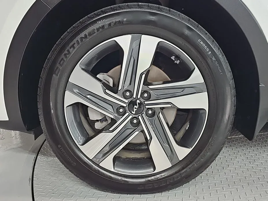 Kia Sorento — фото 10