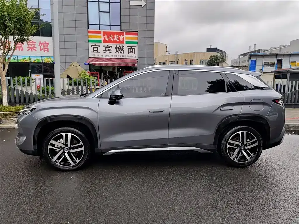 BYD L DM-i 2024 из CN, фото 3