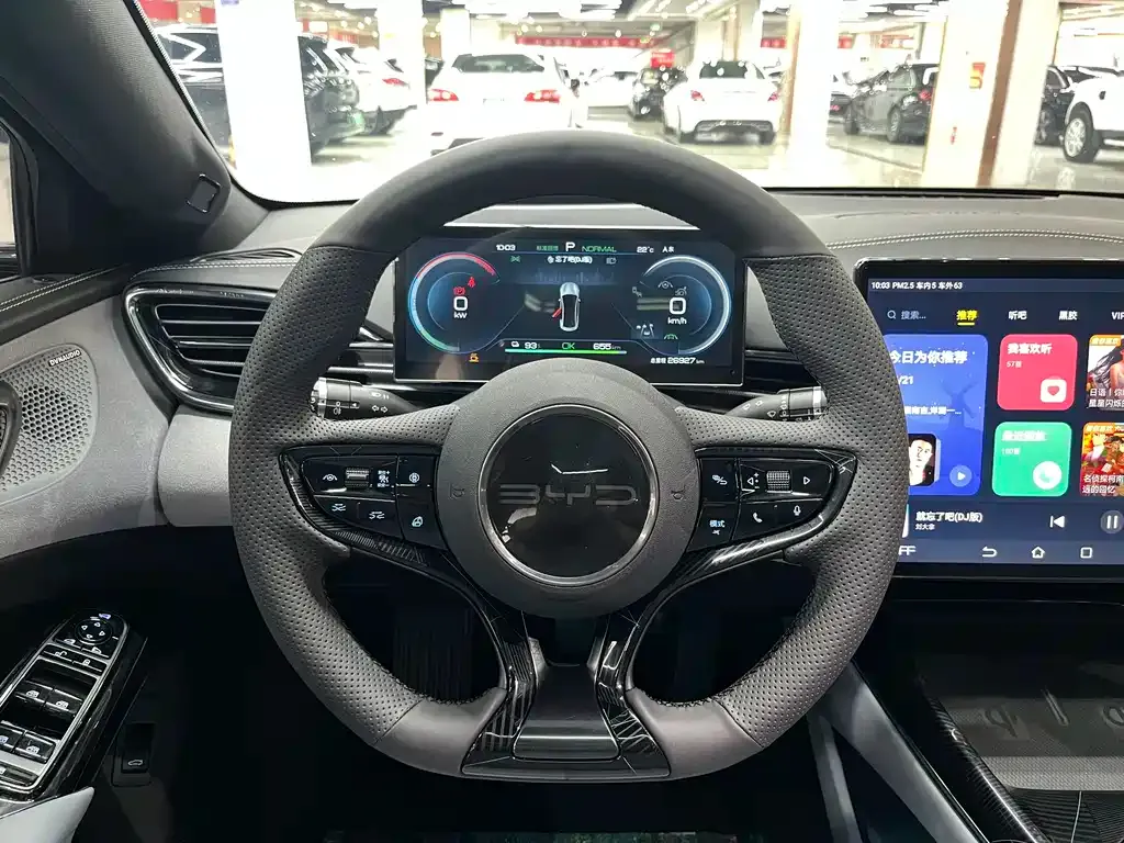 BYD Seal — фото 9