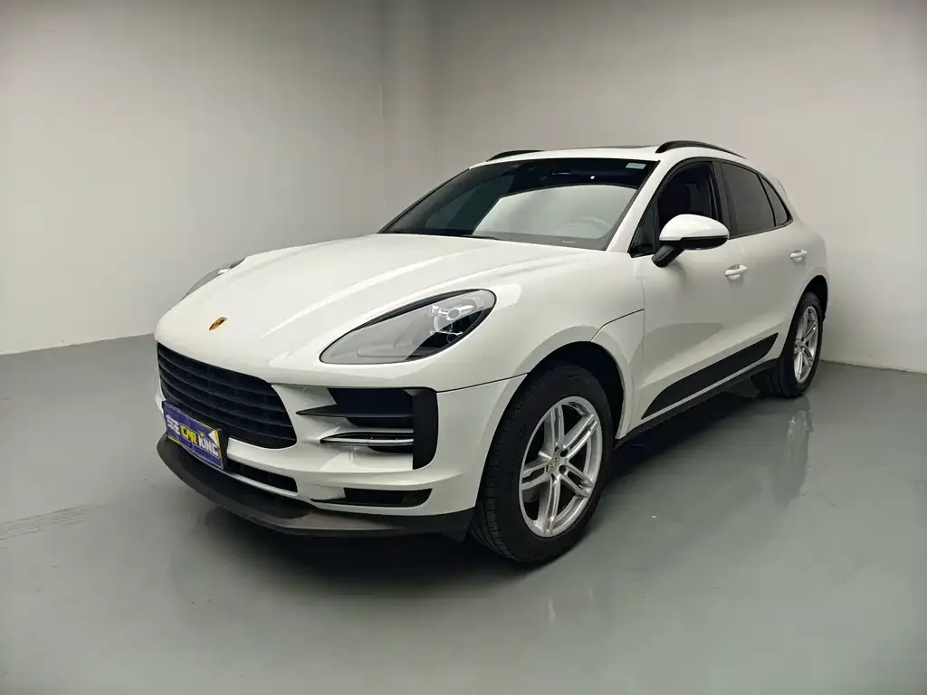 Porsche Macan — фото 1