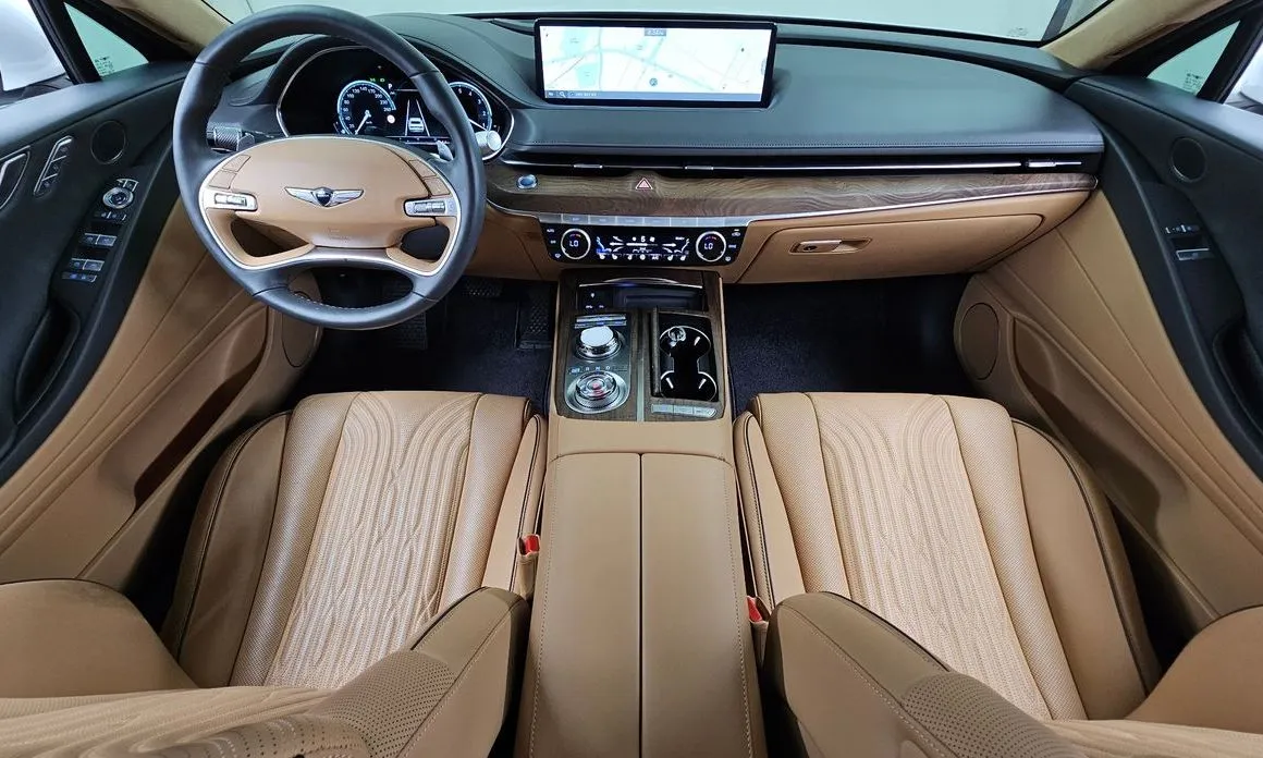 Genesis G80 — фото 10