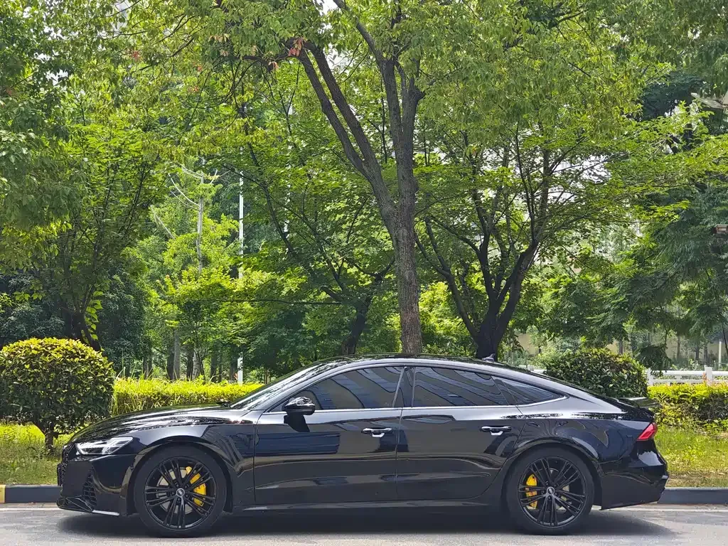 Audi A7 — фото 7