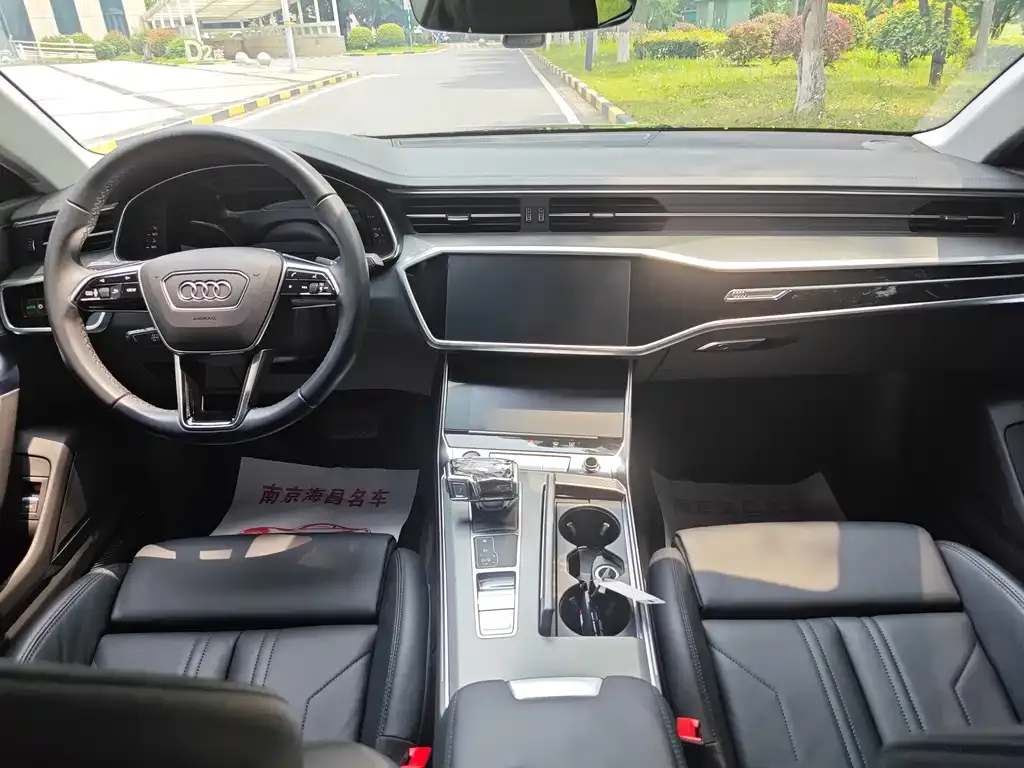 Audi A7 — фото 2