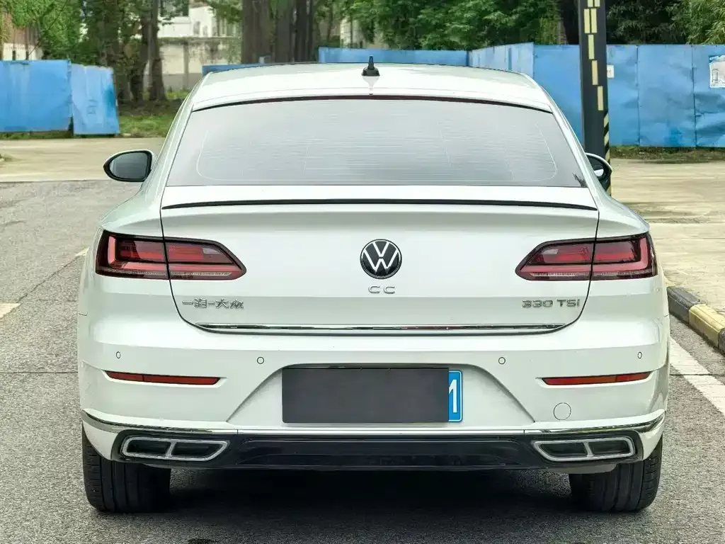 Volkswagen CC — фото 3