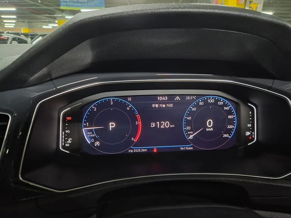 Volkswagen T-Roc 2021 из KR, фото 3