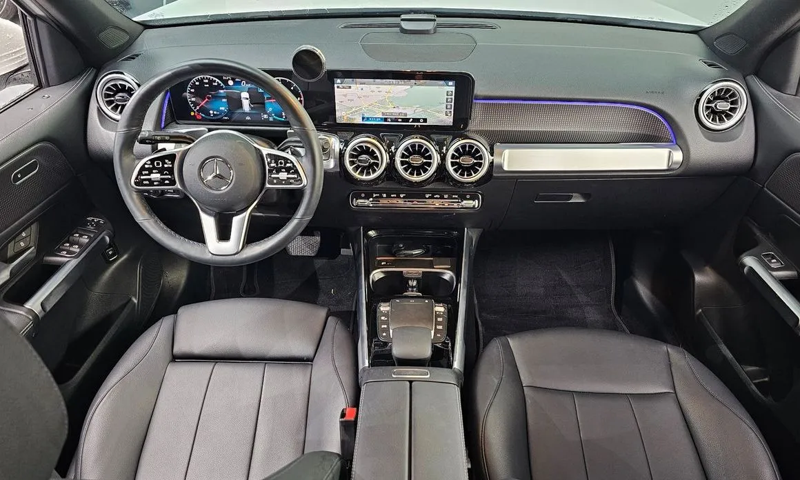 Mercedes-Benz GLB-Class — фото 10