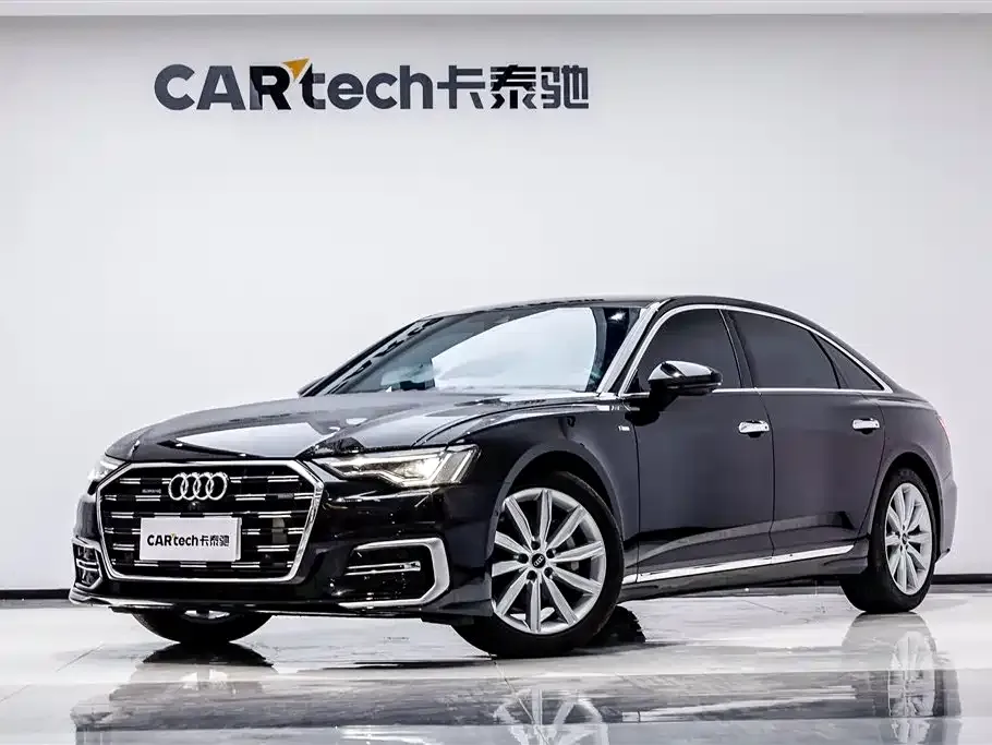 Audi A6L — фото 1