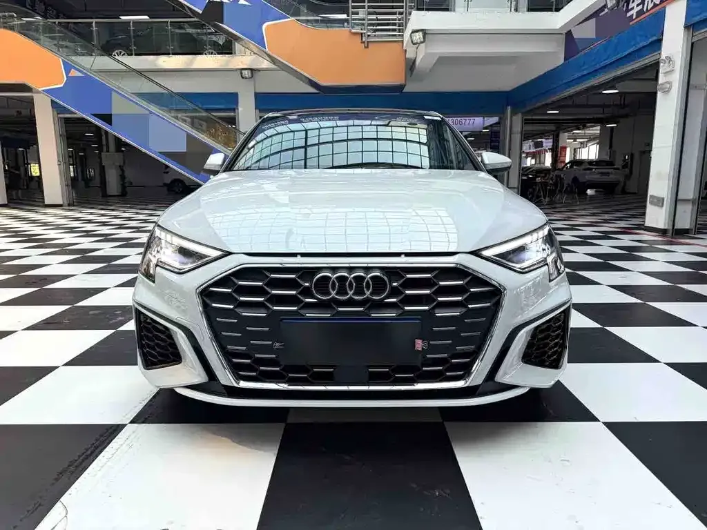 Audi A3 — фото 7