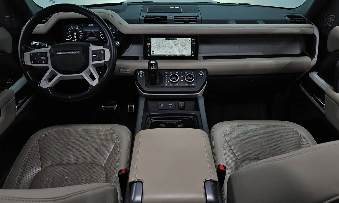 Land Rover Defender — фото 6