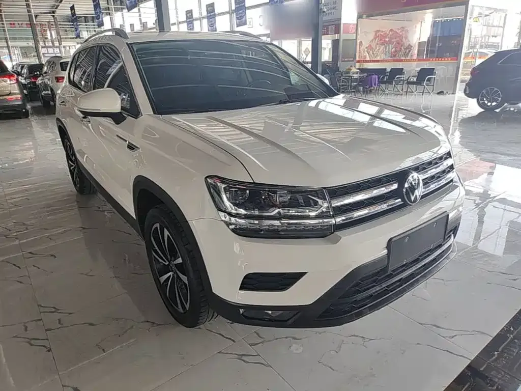 Volkswagen Tharu — фото 10