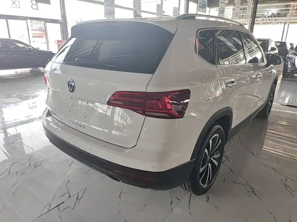 Volkswagen Tharu — фото 4