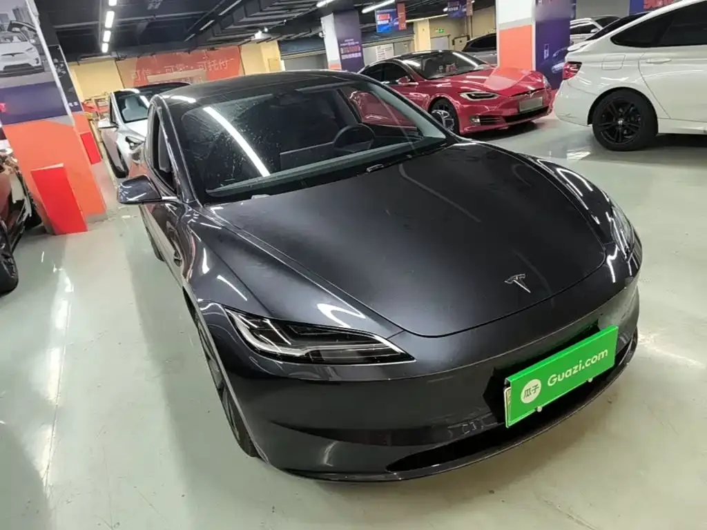 Tesla Model 3 — фото 6