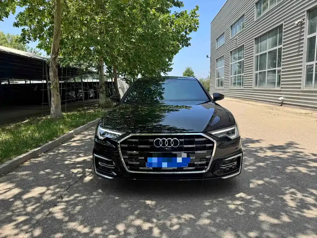 Audi A6L — фото 6