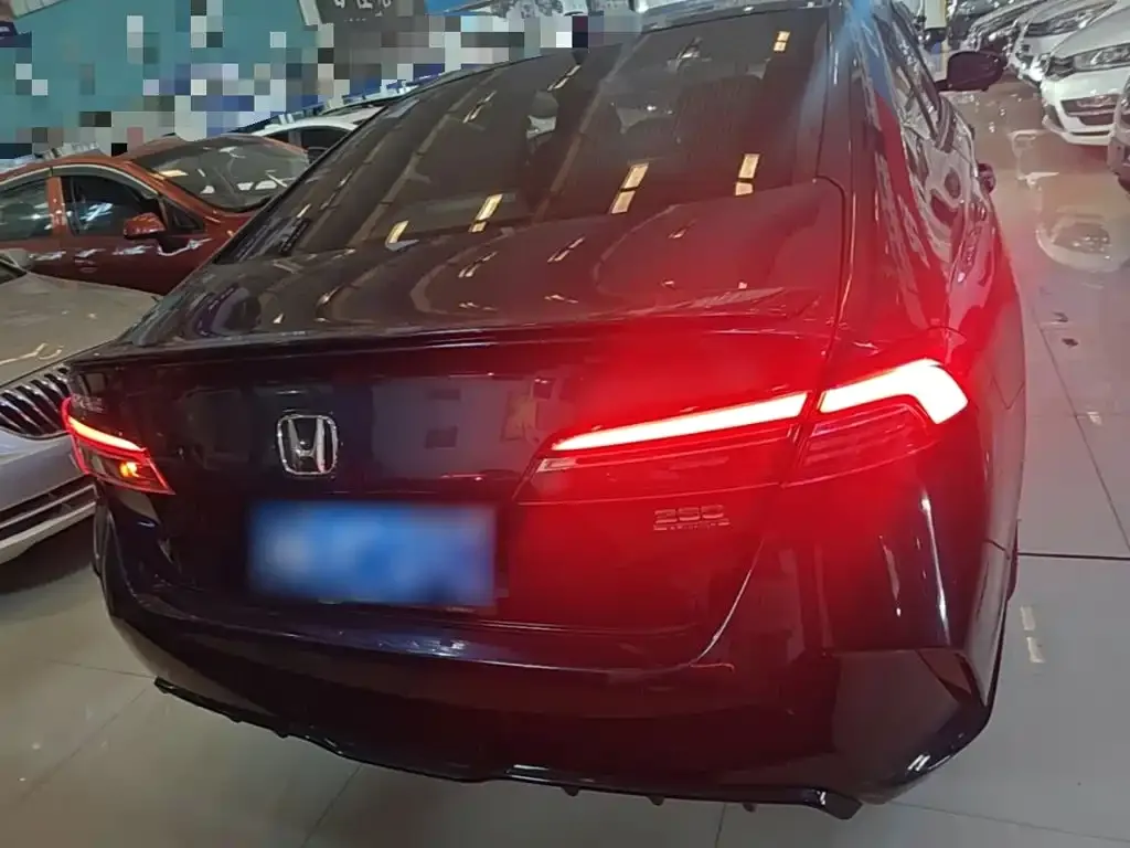 Honda Inspire — фото 4