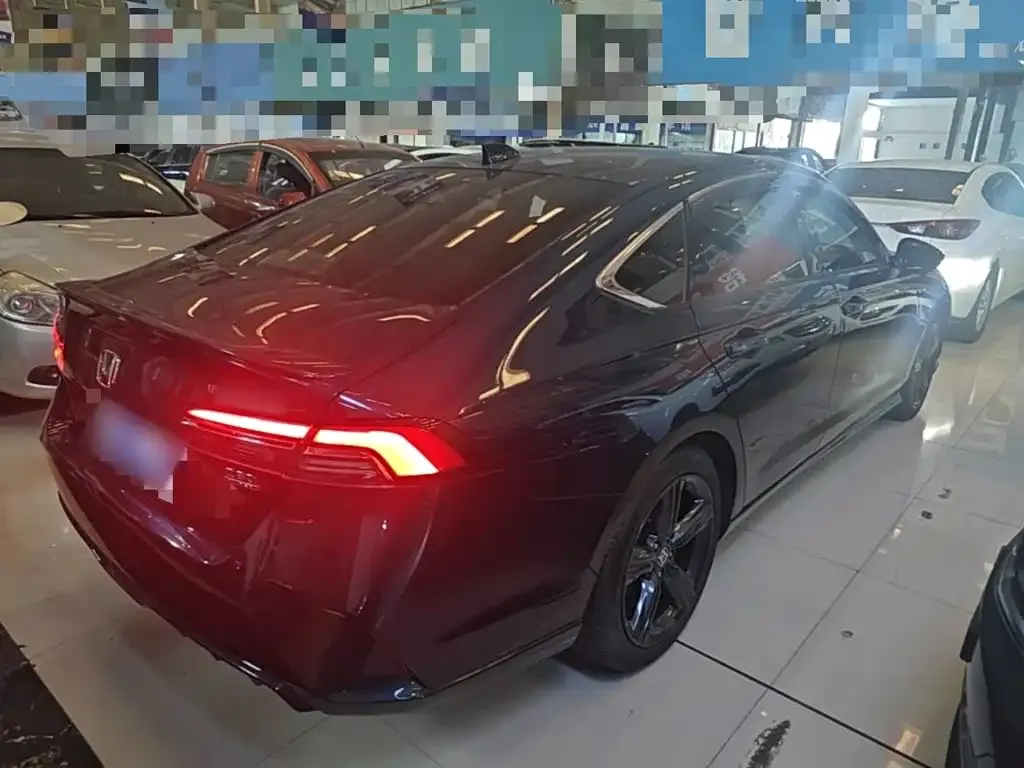 Honda Inspire — фото 6
