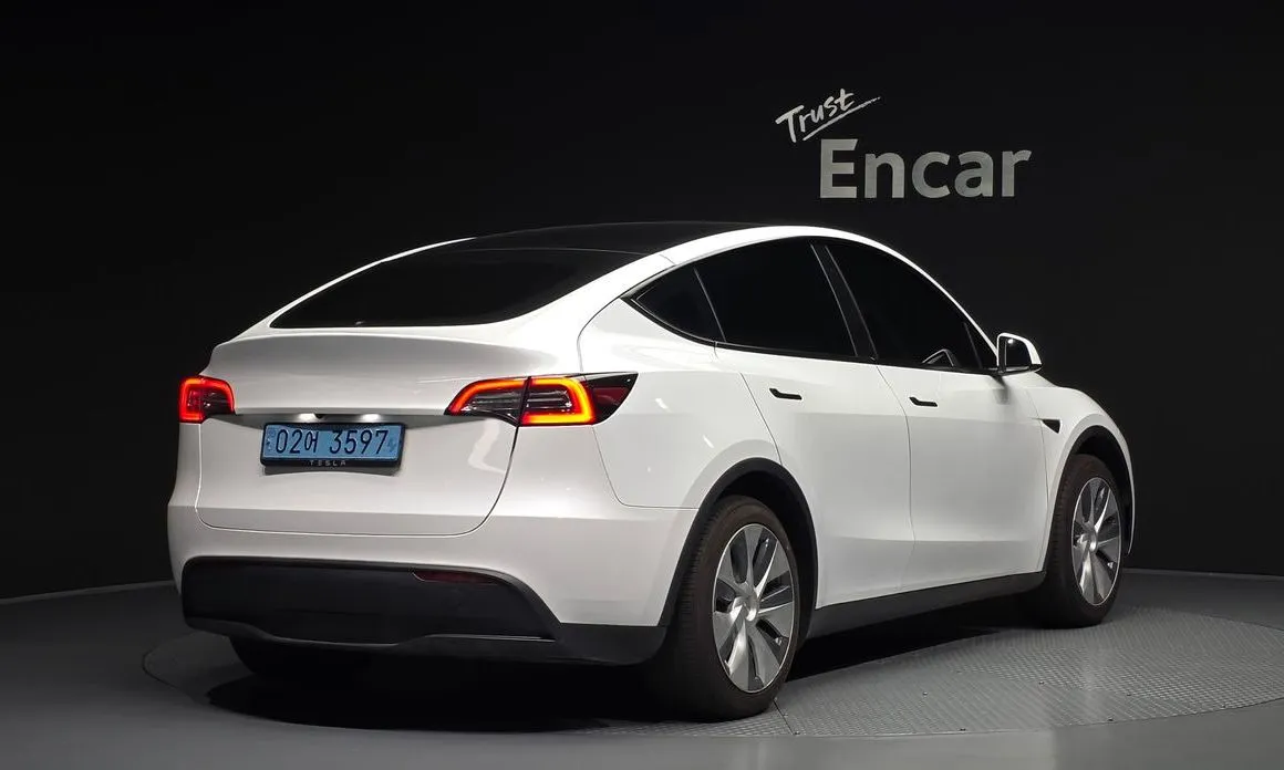 Tesla Model Y 2024 из KR, фото 5