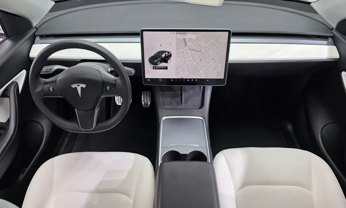 Tesla Model Y 2022 из KR, фото 3