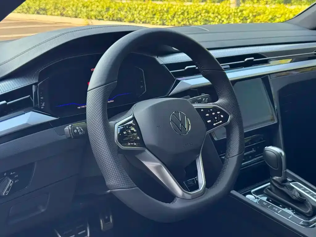Volkswagen CC — фото 4