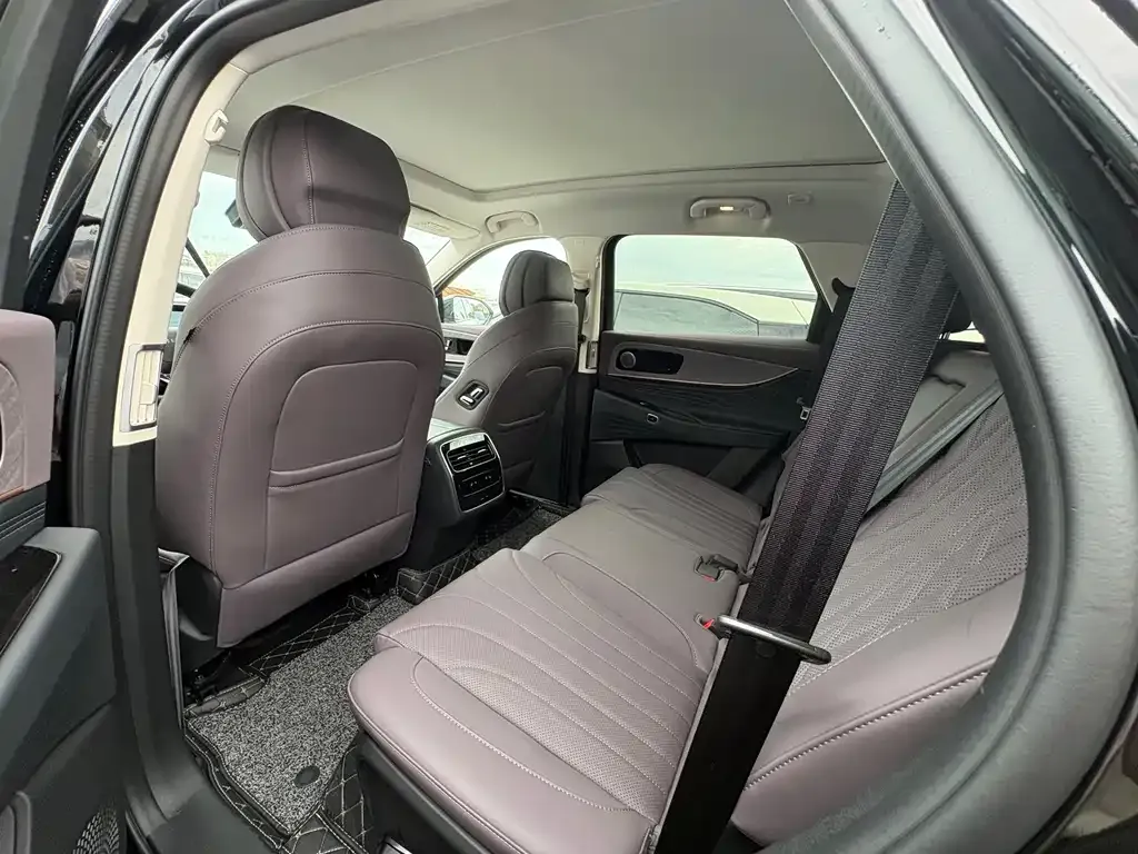 Chery Tiggo 9 C-DM — фото 3