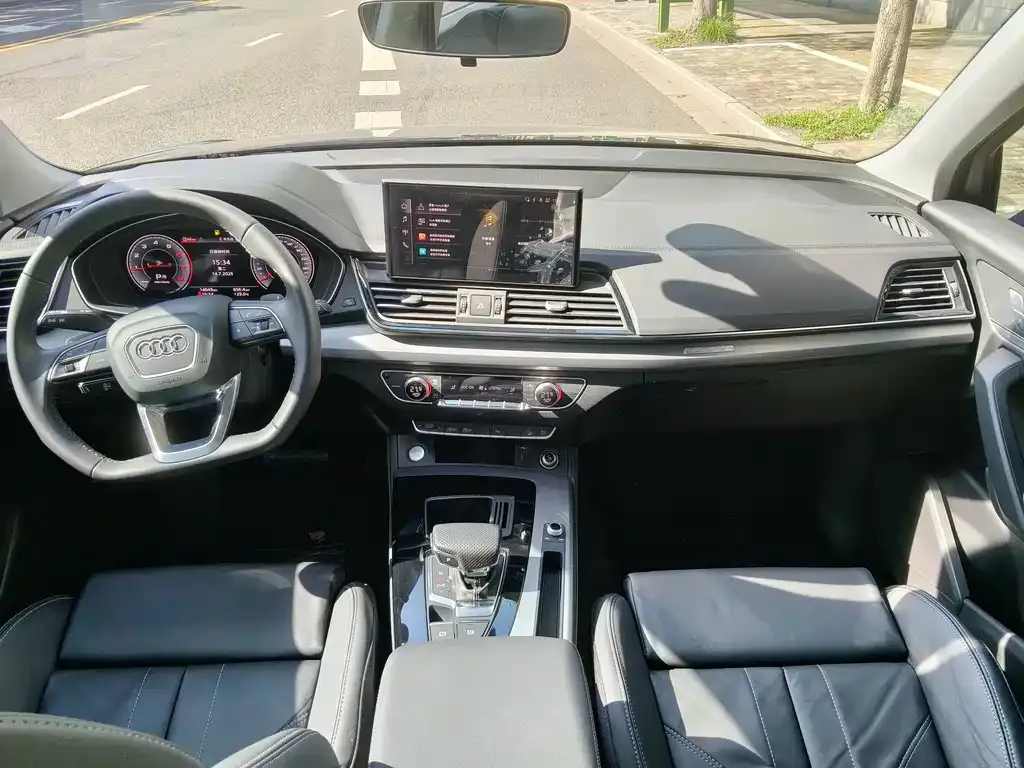 Audi Q5L 2024 из CN, фото 8