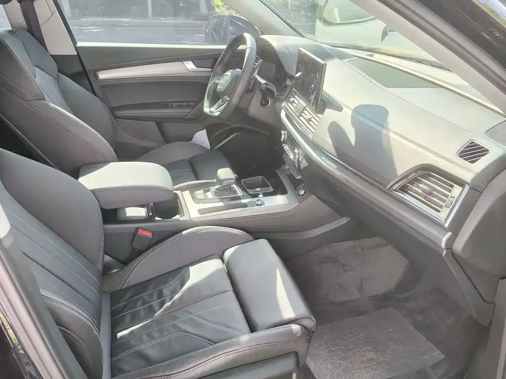 Audi Q5L 2024 из CN, фото 9