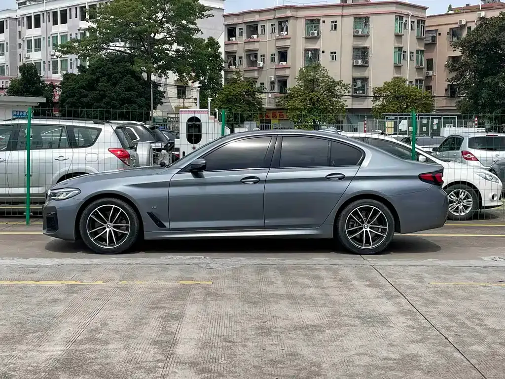 BMW 5 Series (Import) — фото 5