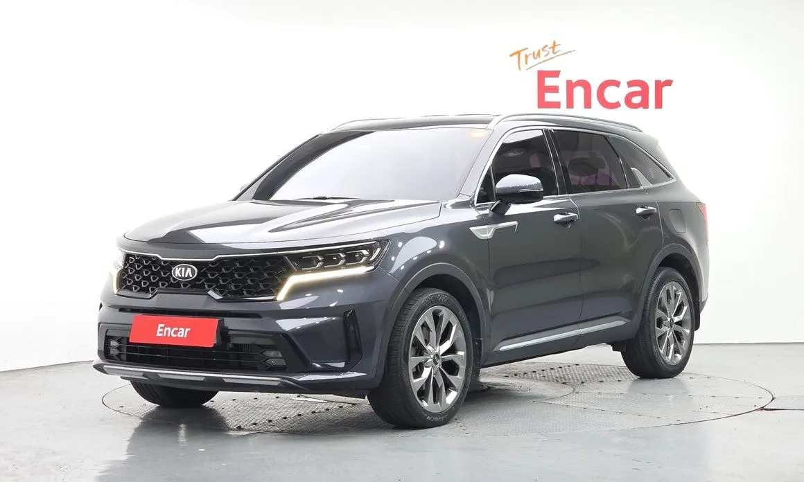 Kia Sorento — фото 1