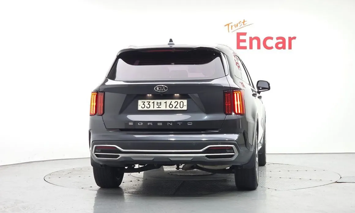 Kia Sorento — фото 4