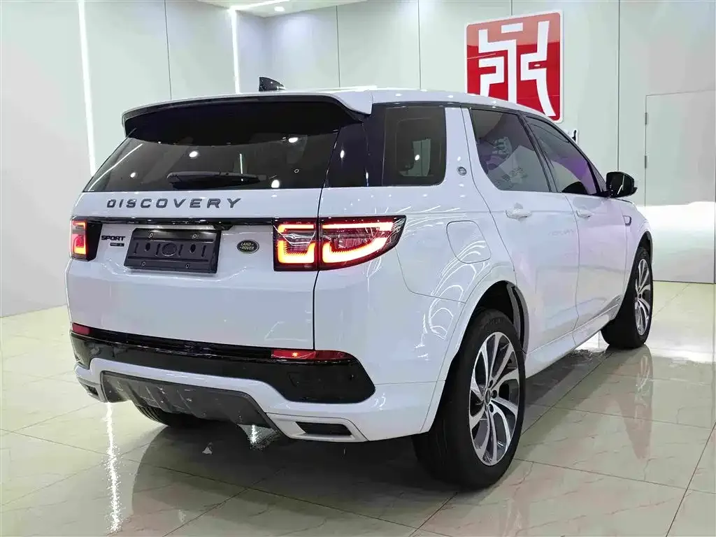 Land Rover Discovery Sport — фото 9