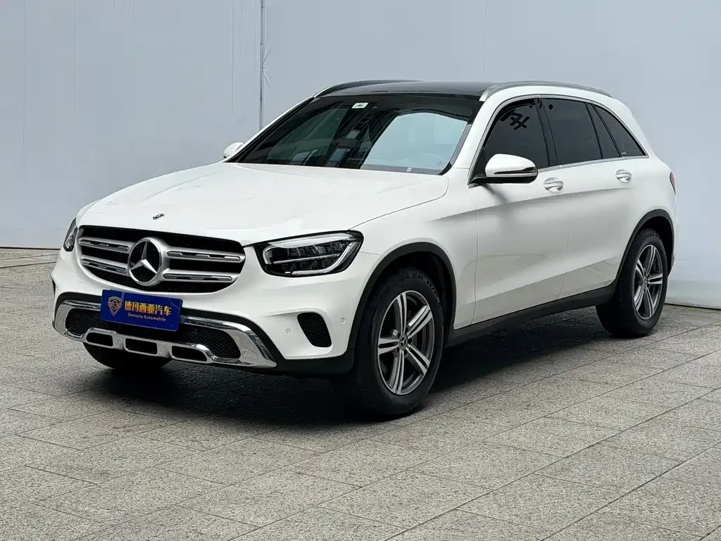 Mercedes-Benz GLC — фото 1