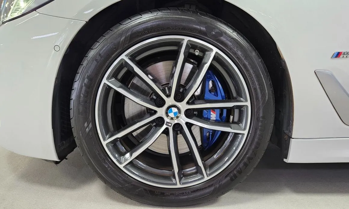 BMW 5-Series 2022 из KR, фото 4