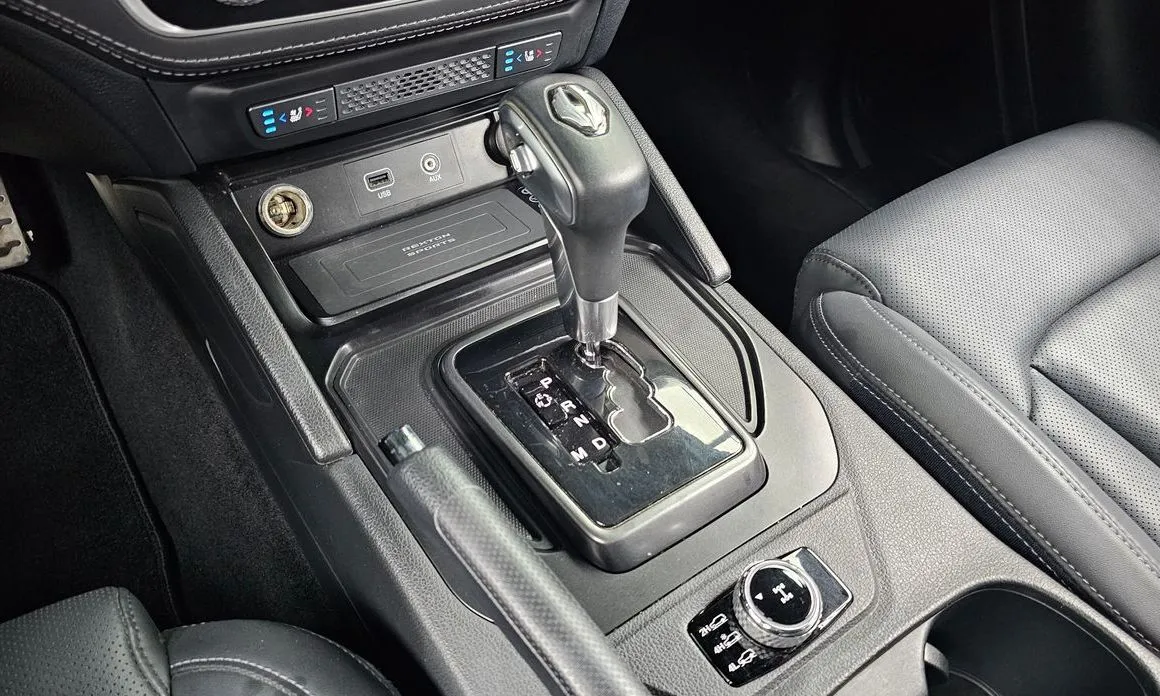 KG Mobility (Ssangyong) Rexton — фото 3