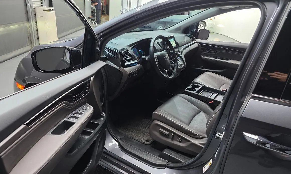 Honda Odyssey 2023 из KR, фото 8