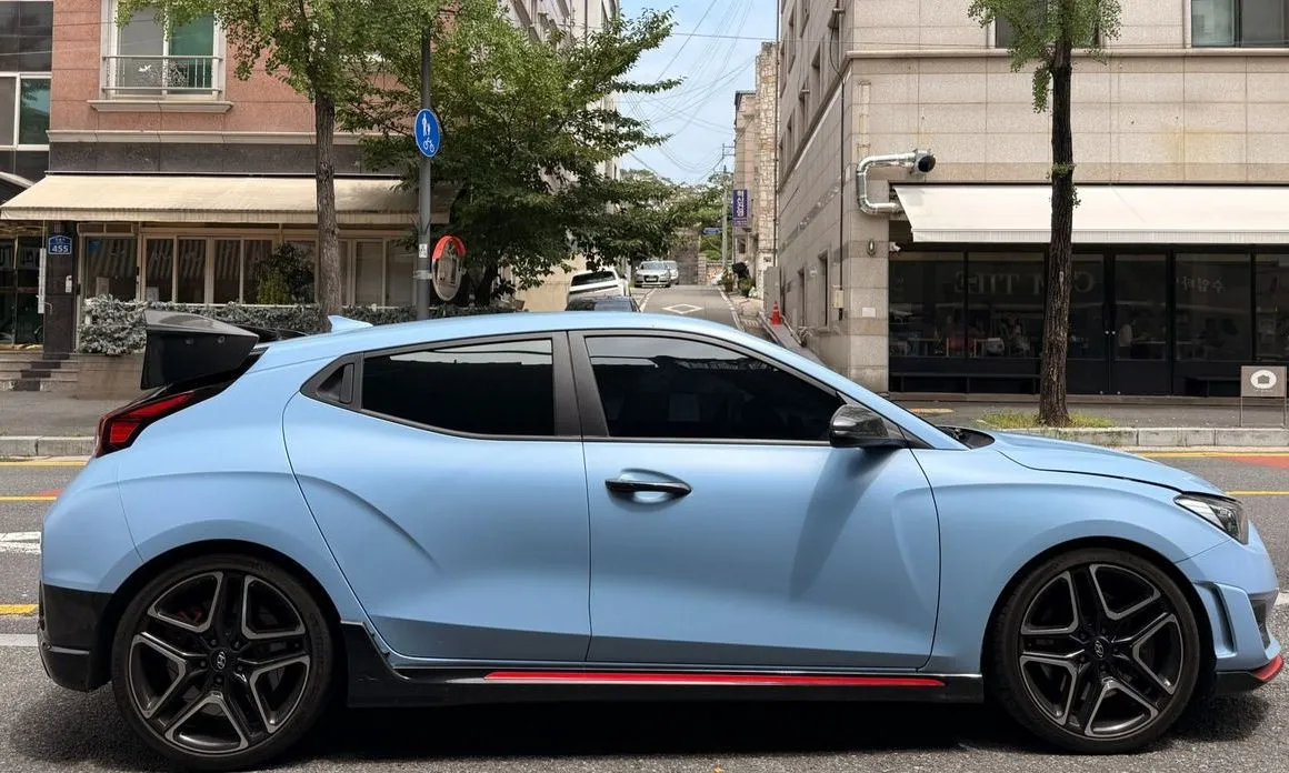 Hyundai Veloster — фото 7