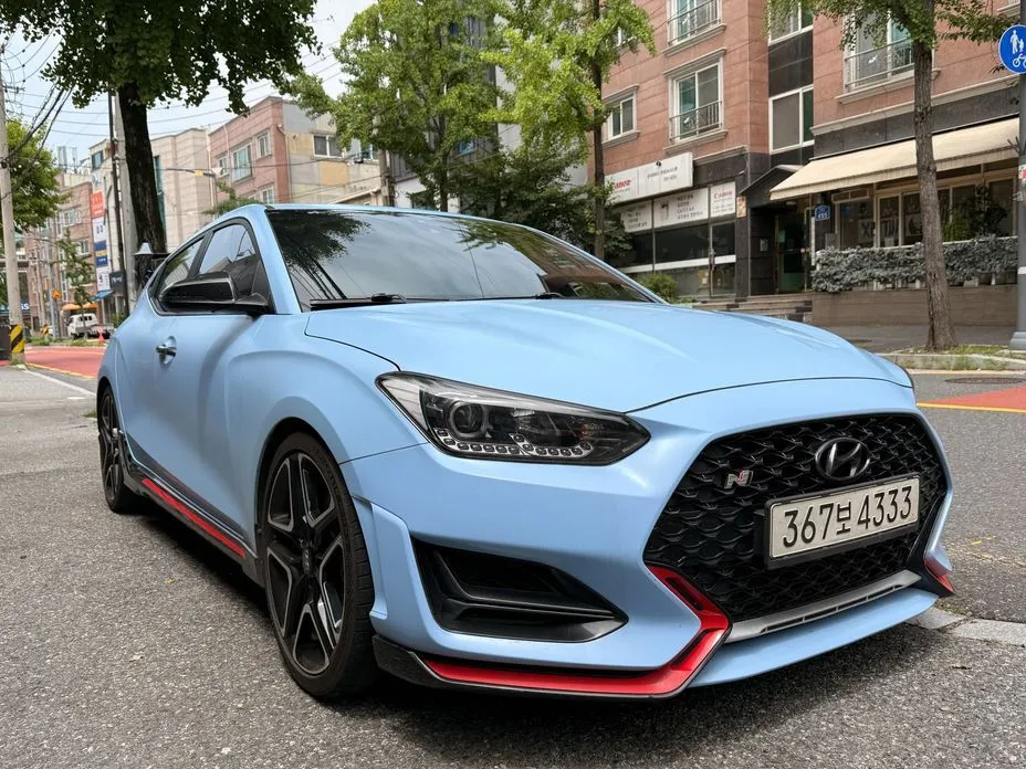 Hyundai Veloster — фото 10