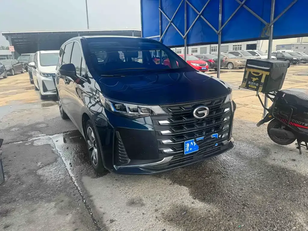 GAC Motor Trumpchi M6 — фото 9