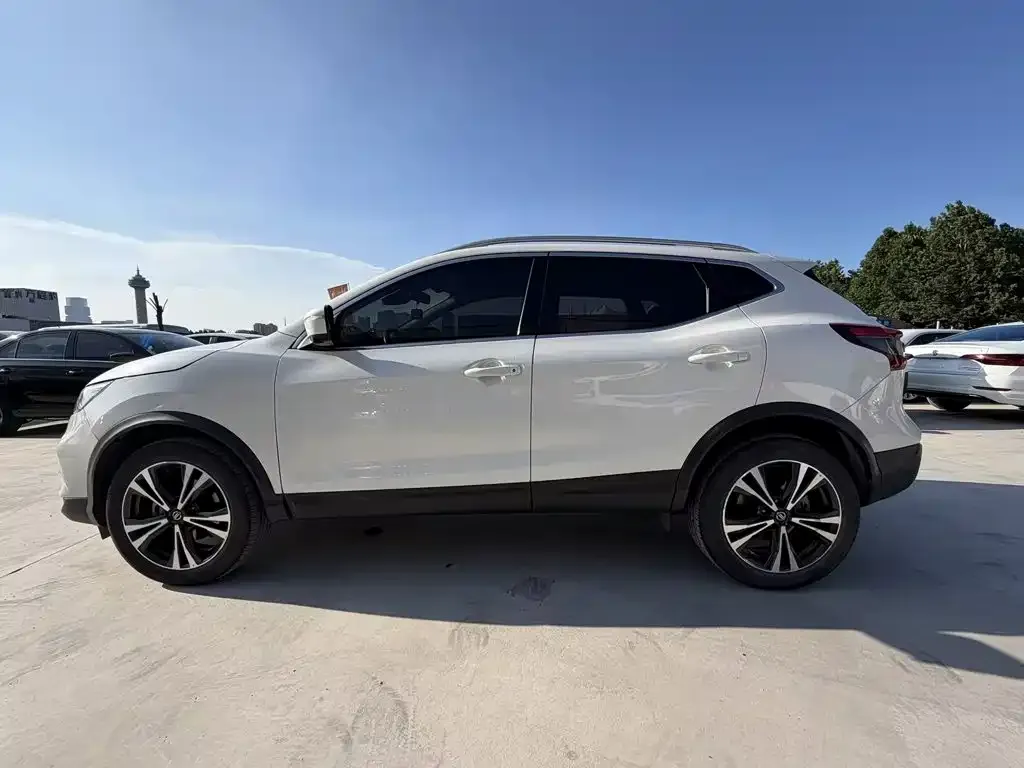 Nissan Qashqai 2022 из CN, фото 4