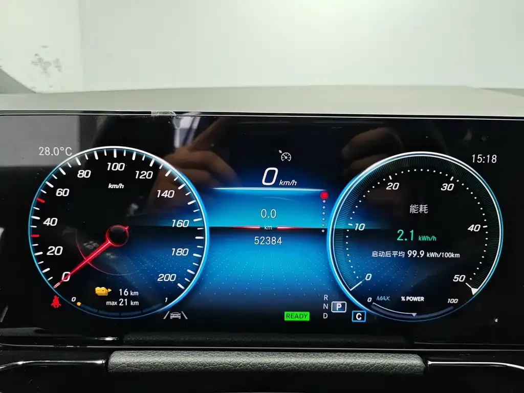 Mercedes-Benz EQA — фото 2