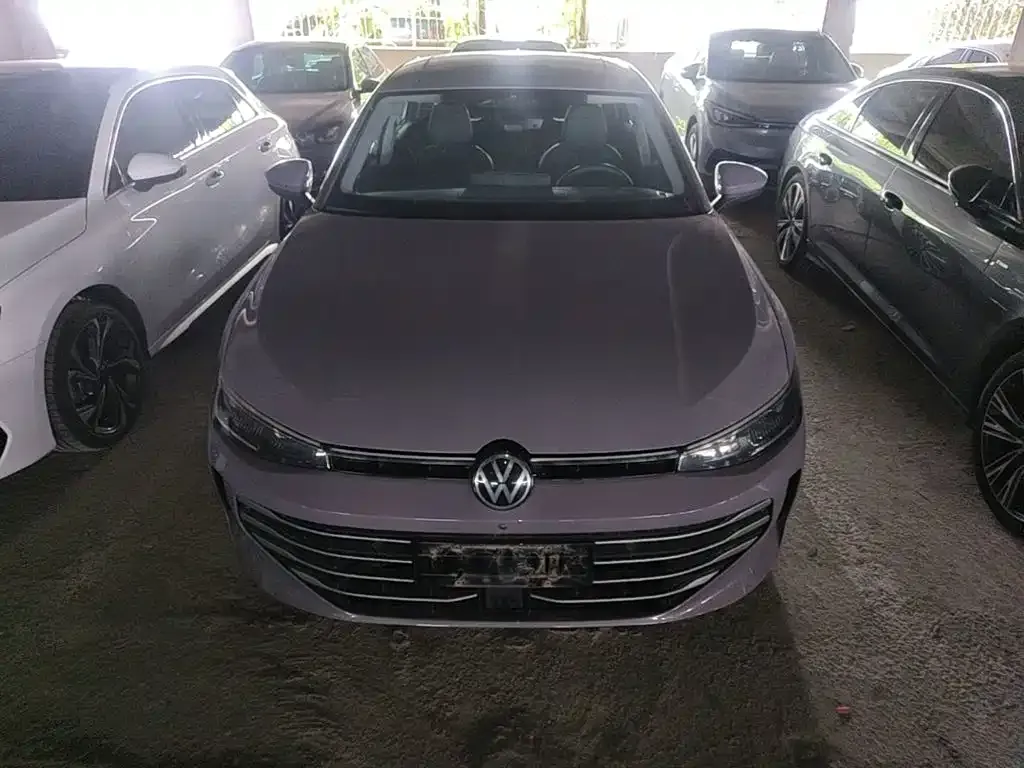 Volkswagen Passat — фото 6