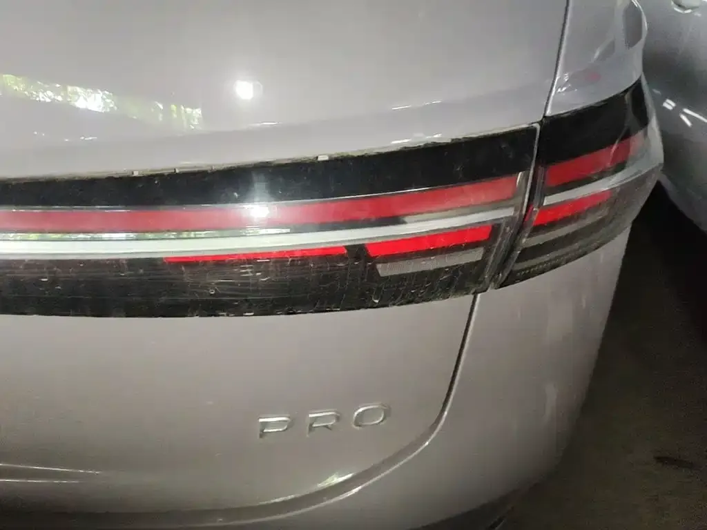 Volkswagen Passat — фото 5