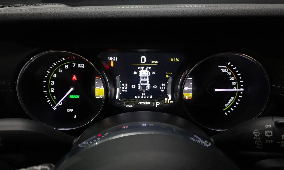 Jeep Wrangler 2022 из KR, фото 5
