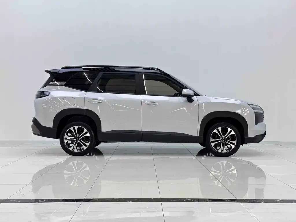 Wuling Starlight 560 — фото 8