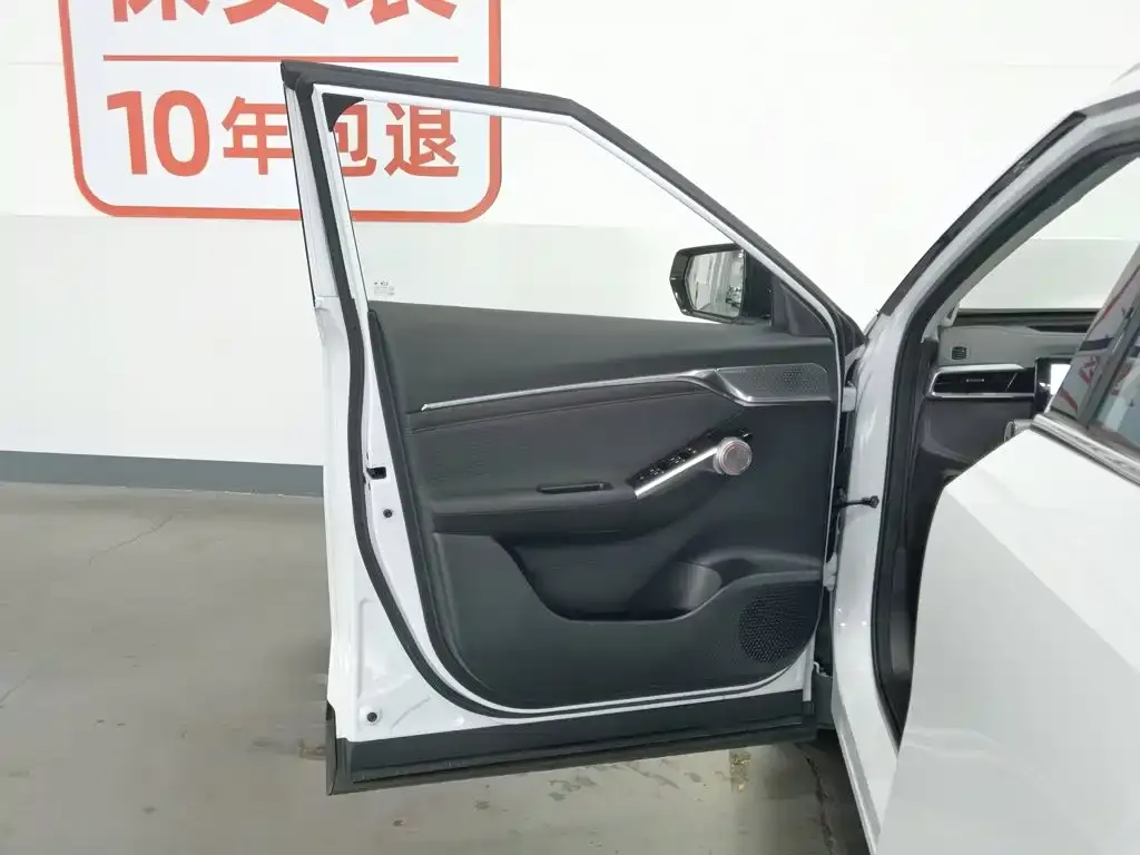 GAC Motor Shadow Cool — фото 10